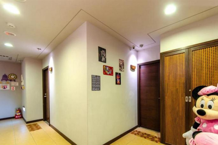 Image Alt